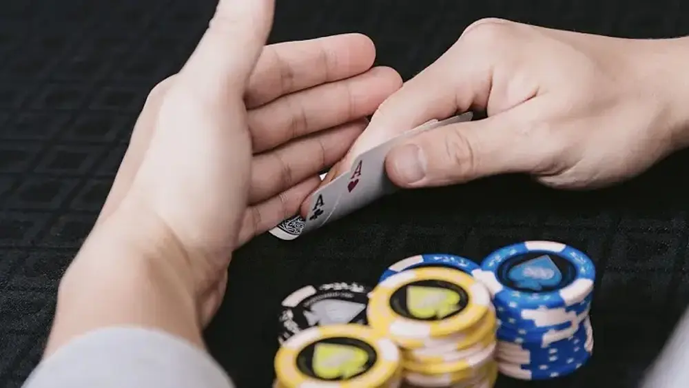 血战麻将入门指南_红中麻将特色牌型盘点​